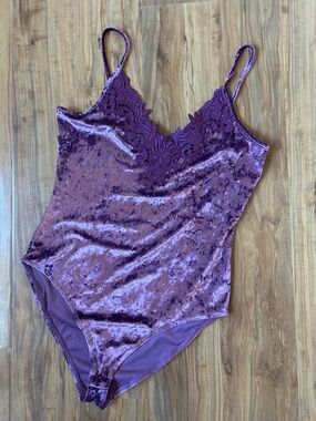 Haute Monde Crushed Velvet Lace Trim Bodysuit Festival Boho Romantic Goth Sz L